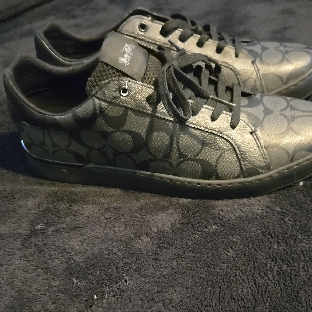 Kids Black Patterned Sneakers